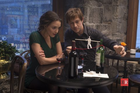 Annie (Charlotte Le Bon) and Philippe Petit (Joseph Gordon-Levitt) in TriStar Pictures' THE WALK.